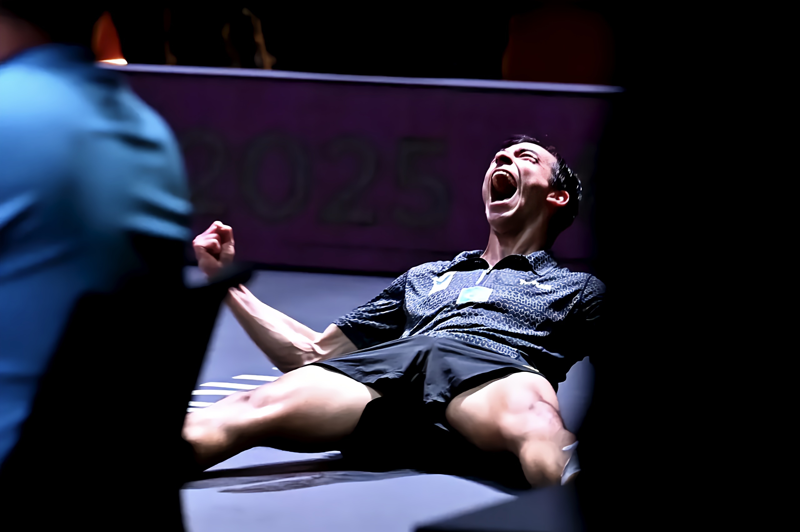 奥地利队轻取葡萄牙队，梁靖崑统治全场