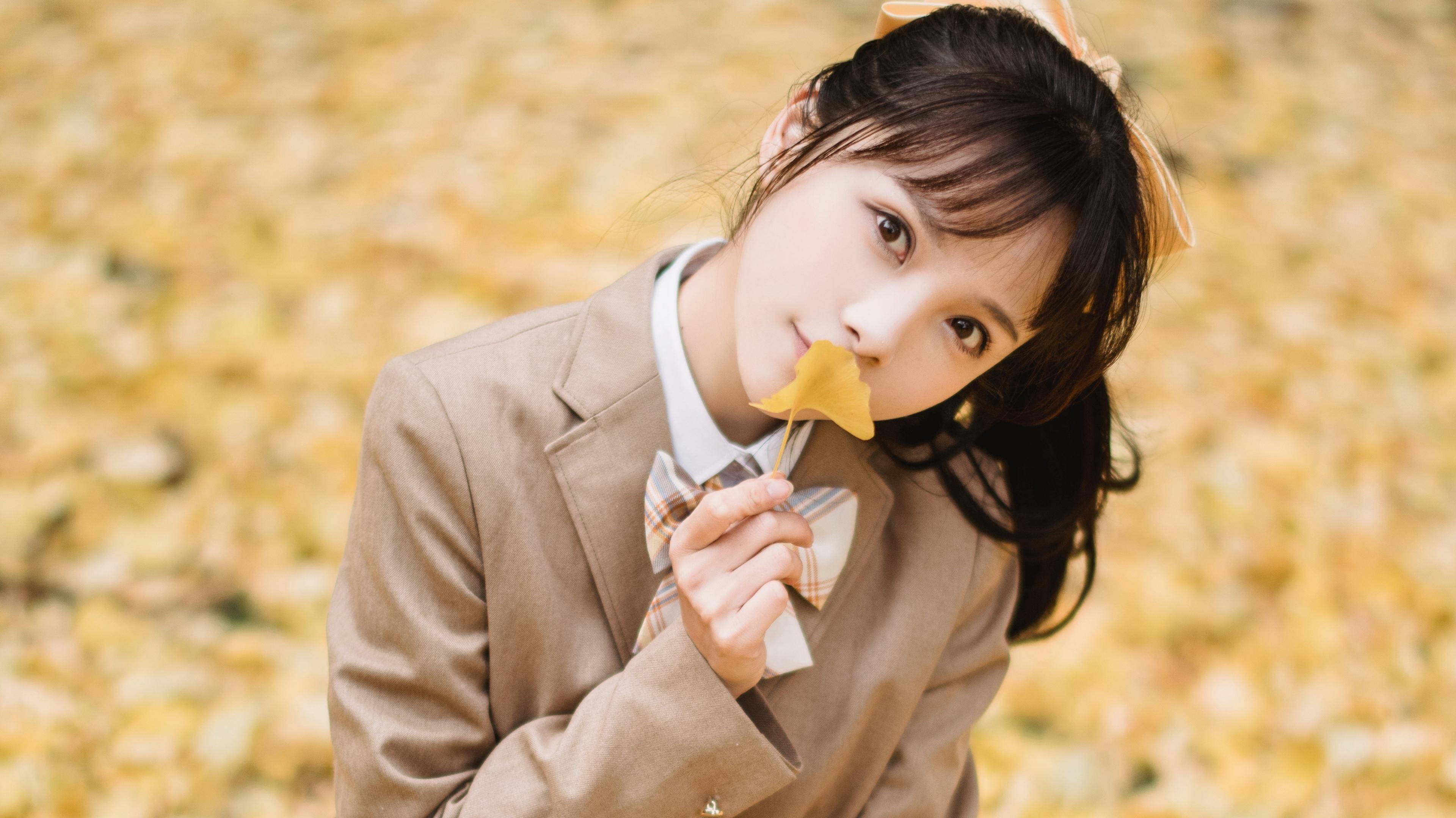 从马克西的孤星闪耀到掘金的团队银河，现代篮球胜利的双重奏