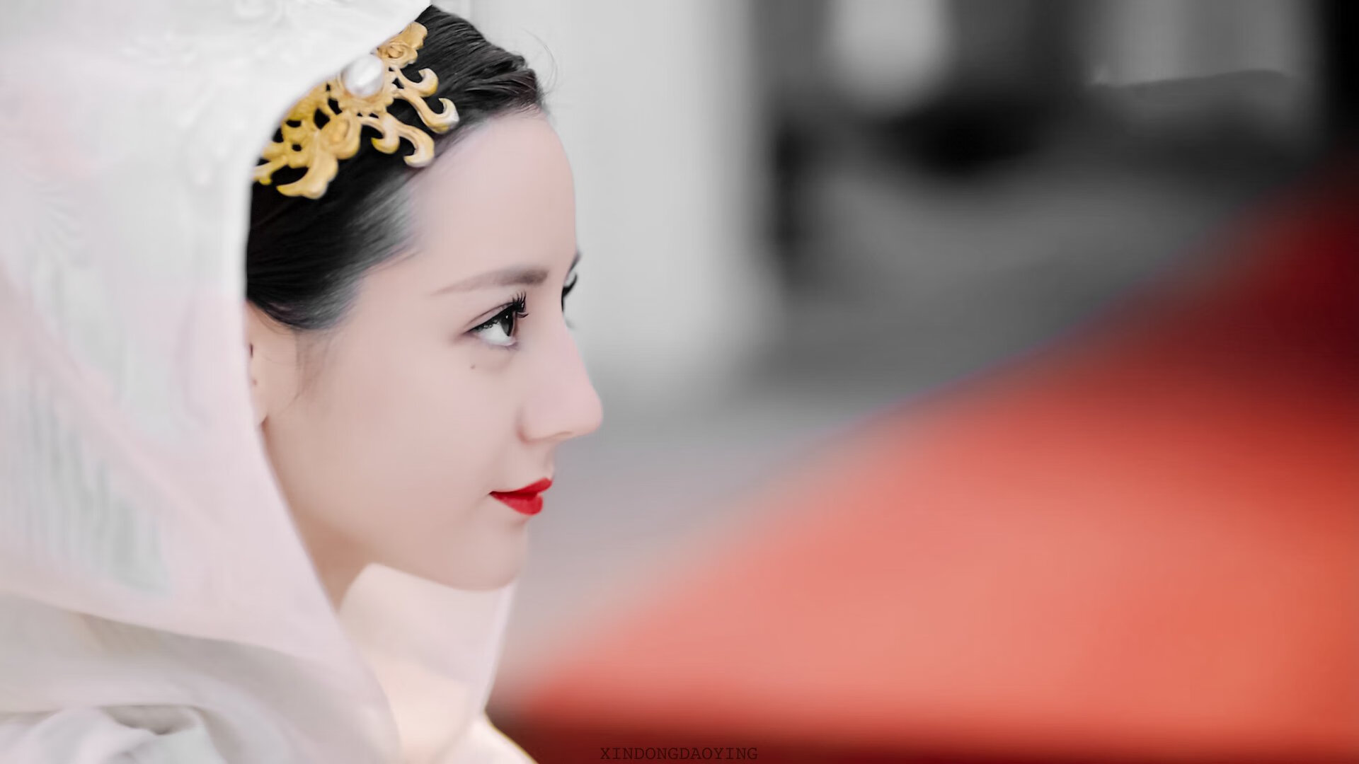 前锋变铁闸,格纳布里防守端锁死美国尖刀,里昂诠释现代足球全面性革命