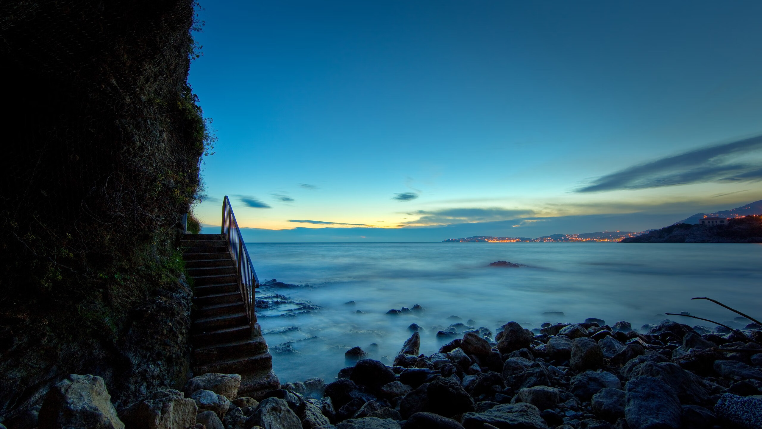 波斯之夜，红黑之心，蒂亚戈的稳定输出引领AC米兰战胜伊朗