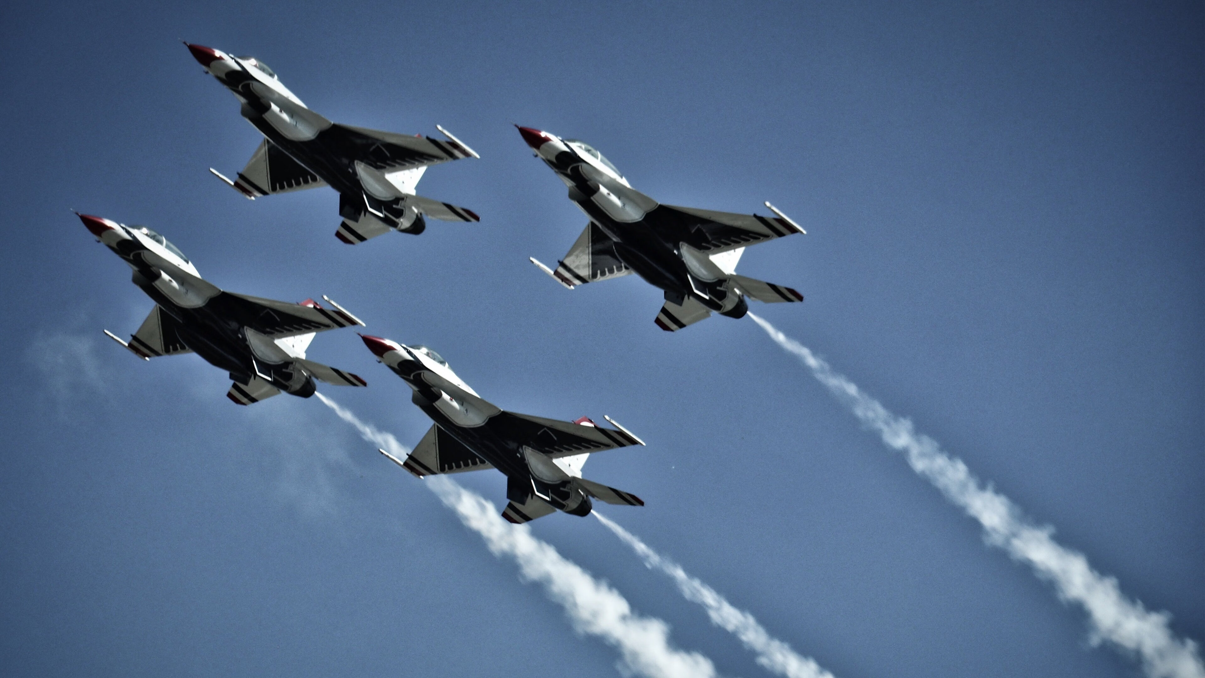 加纳1-0击沉马赛巨舰!莱万不再是那个人,他已成那个人